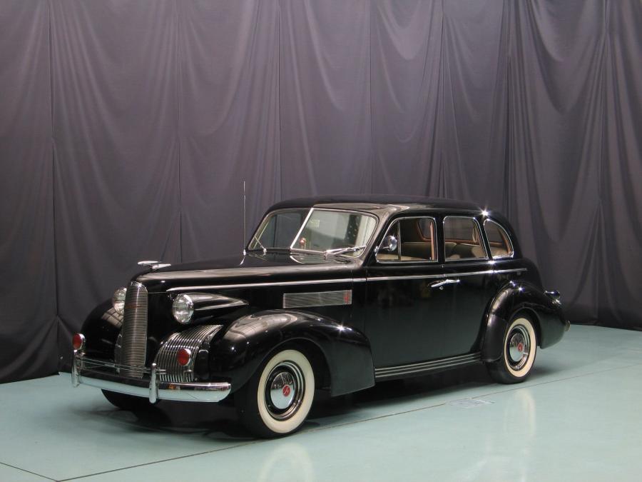  LaSalle Style 5019 Sedan 1939 года  (фото 1 из 5)
